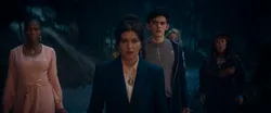 Agatha: Za všetkým schovaná (2024)_Image2