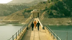 Bunker pre miliardárov (2025)_Image2