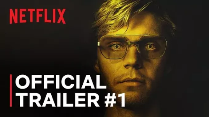 Dahmer - Monster: The Jeffrey Dahmer Story (2022)